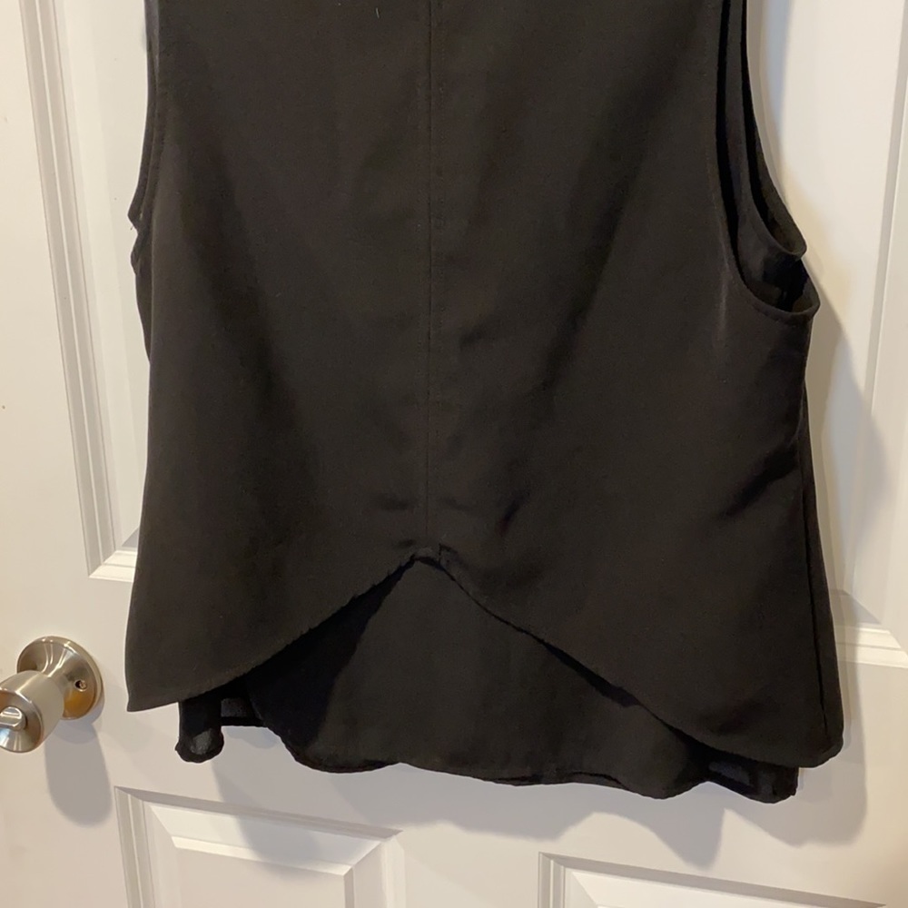 WHBM V Neck Double Layer Shell Top - Picture 7 of 11